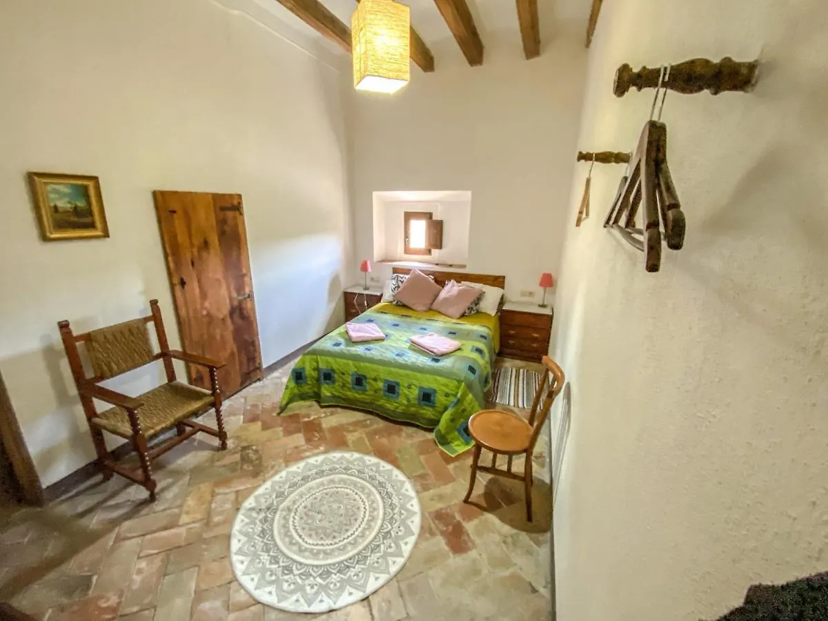 Casa Rural Sant Petrus De Madrona Pinell de Solsones Spain