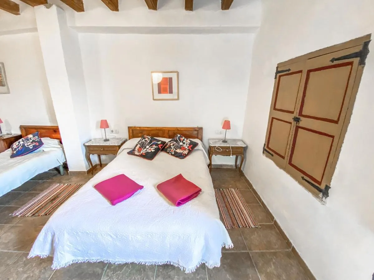 Guest house Casa Rural Sant Petrus De Madrona Pinell de Solsones