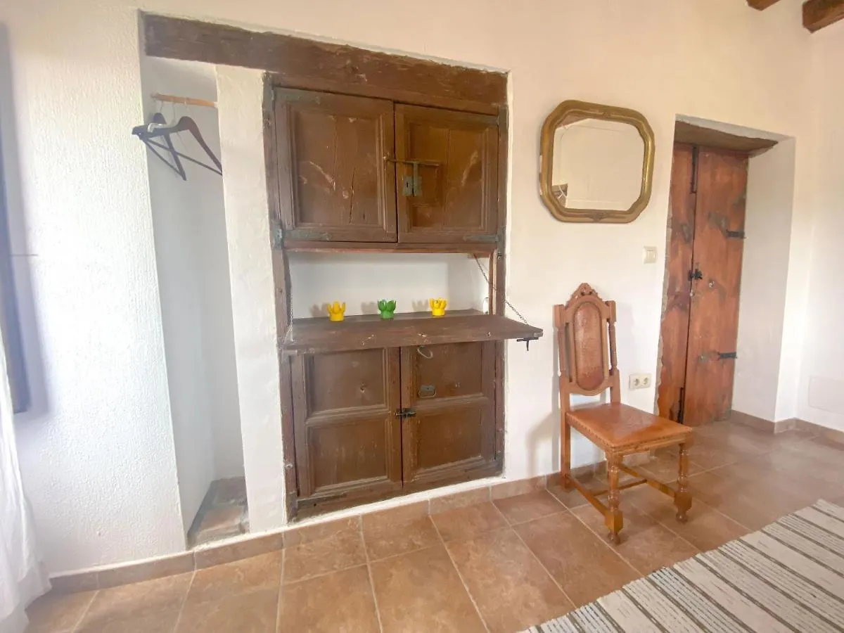 Casa Rural Sant Petrus De Madrona Pinell de Solsones Gasthof